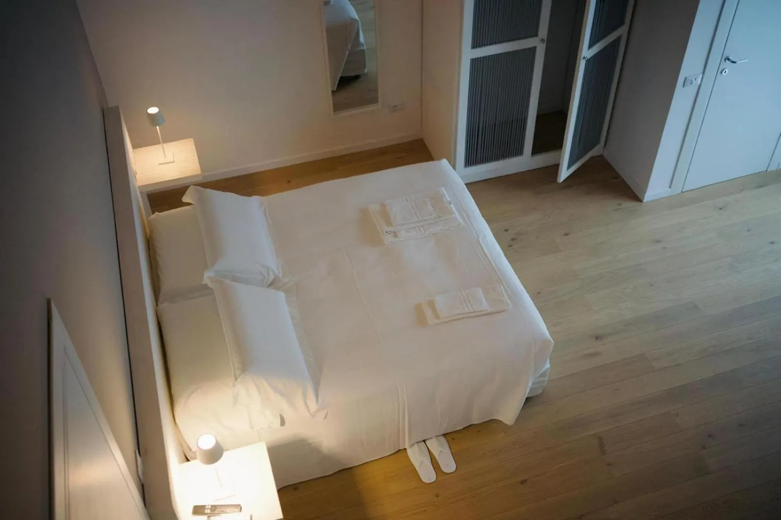 ゲストハウス Serafina Suites パレルモ イタリア